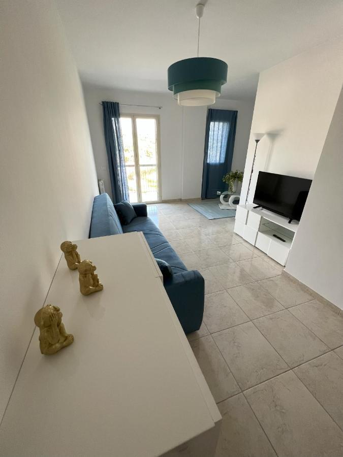Casa Vacanze Le Tre Scimmiette Paterno  Εξωτερικό φωτογραφία